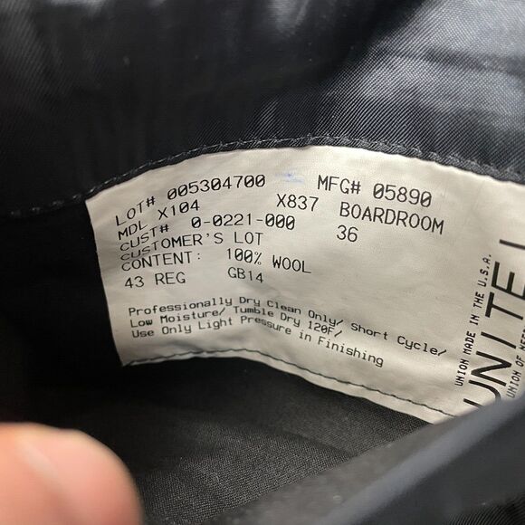 Hickey Freeman Men's 43 Blue Striped 100% Wool Boardroom Suit Jacket Blazer - Picture 5 of 12